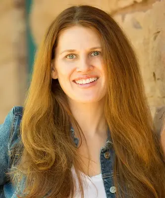 Portrait of Jamie Pearce Zufelt, REALTOR®